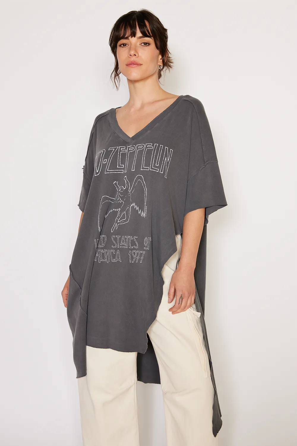 Led Zeppelin 1977 Tunic Top:  People Of Leisure