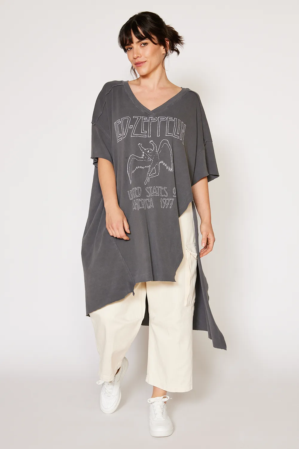 Led Zeppelin 1977 Tunic Top:  People Of Leisure