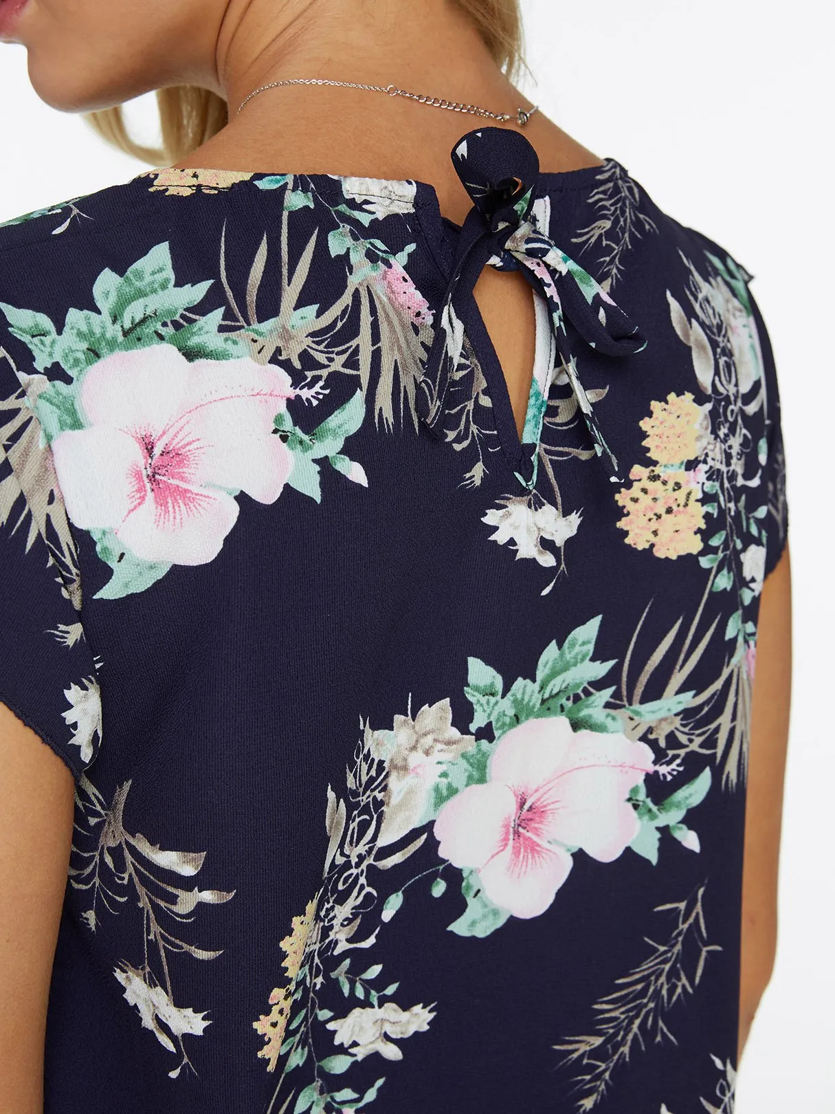 OEM ODM Round Neck Floral Print Short Sleeve Navy T-Shirts