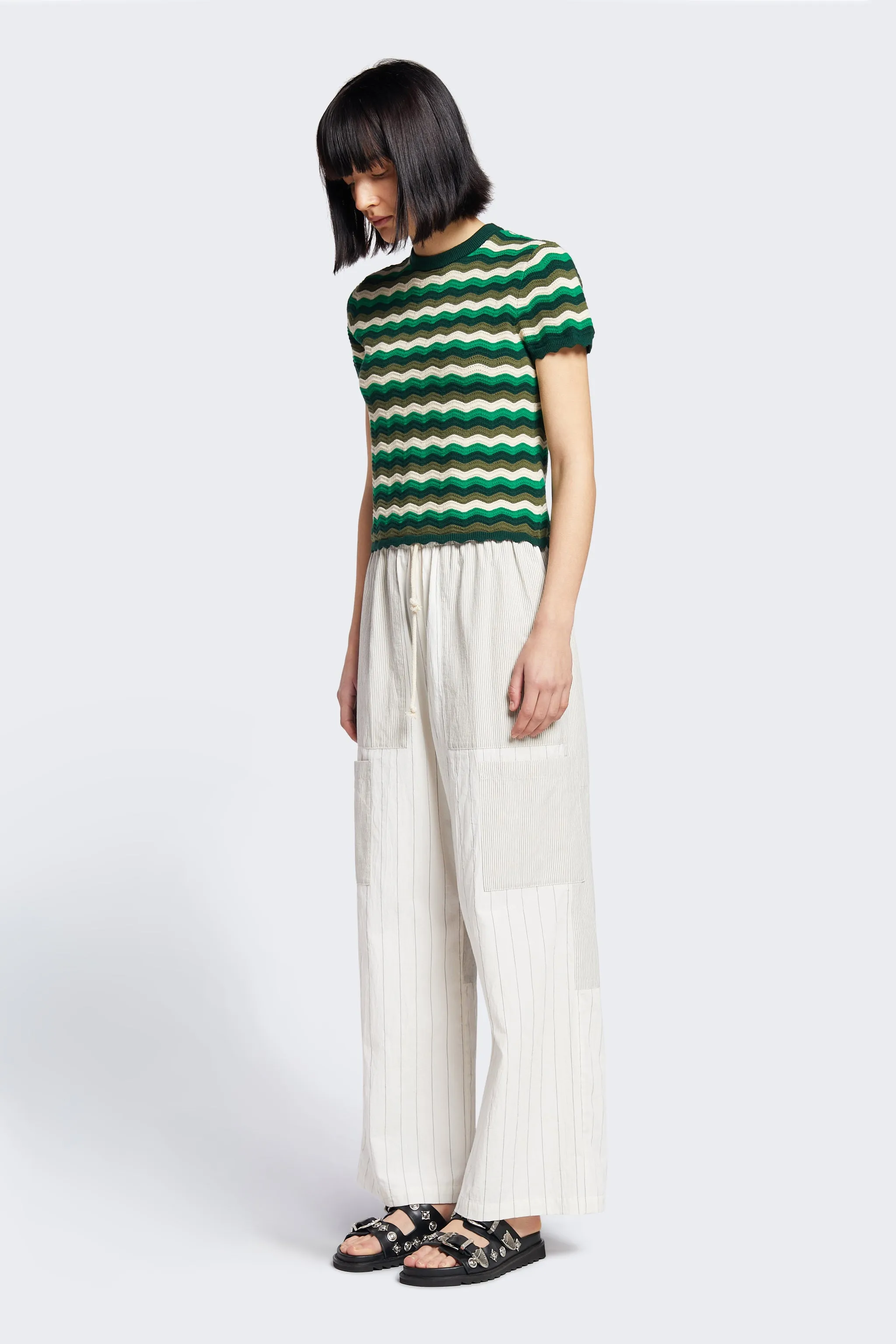 Stay Knitted Tee Green Wavy