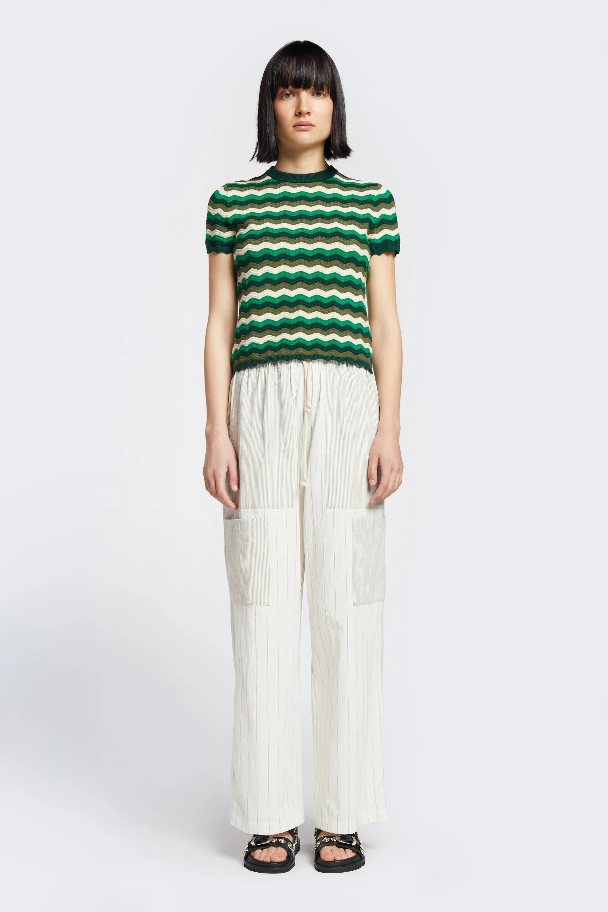 Stay Knitted Tee Green Wavy