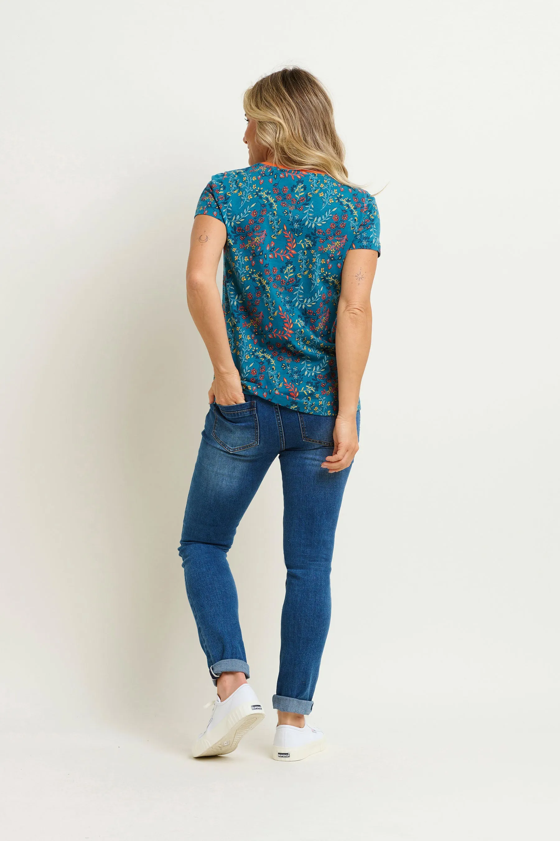 Uma Floral Paisley Tshirt